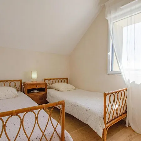 Les Ancetres Holiday home Villiers-sous-Praslin